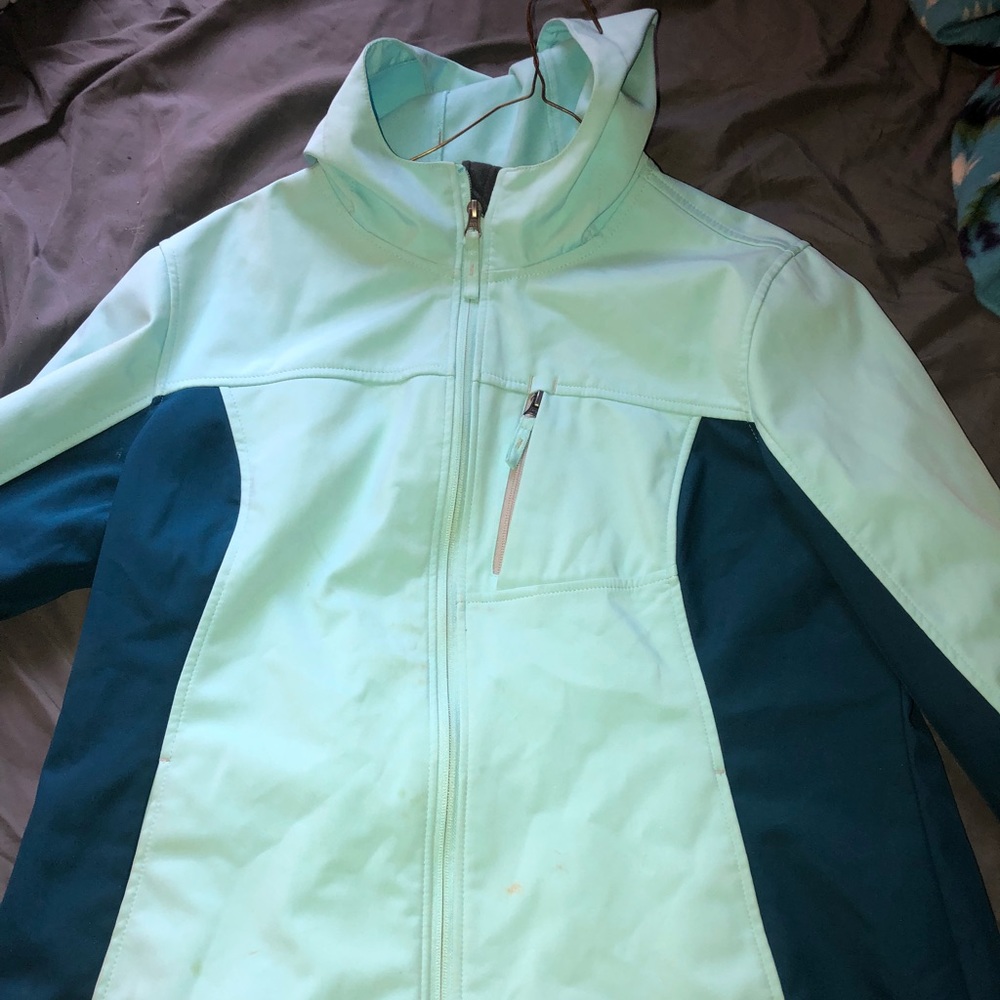 Women’s Hard Shell Jacket